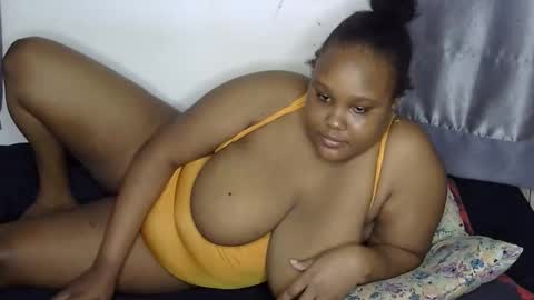 loveytiana online show from May 20, 8:21 am