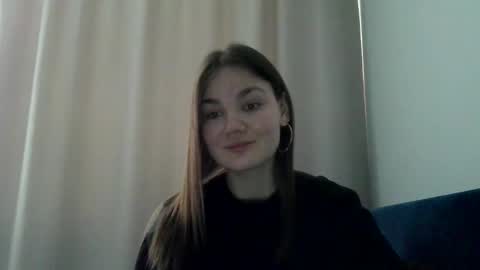 loviesimone online show from February 27, 10:08 am