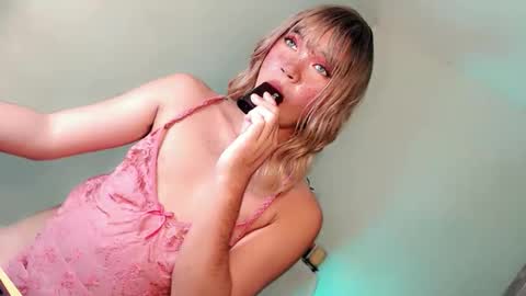 Lovingmonaru969 online show from March 18, 4:57 pm