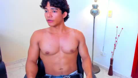 luca_mashle online show from May 24, 4:52 am