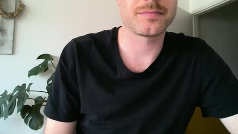 lucaaas301 online show from March 7, 3:34 pm