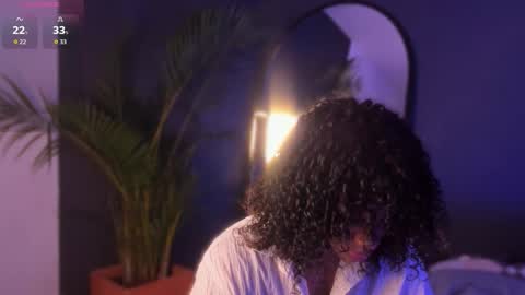   online show from November 19, 1:43 pm