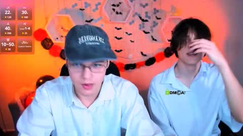 lucas_long_ online show from October 25, 8:57 am