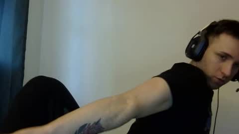 lucasbacon13 online show from December 3, 9:06 pm