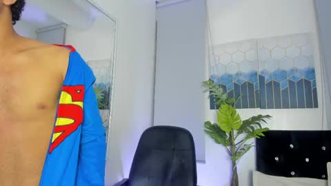 lucascarterr online show from March 2, 3:34 am