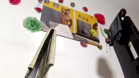 Daniel online show from November 14, 8:44 pm