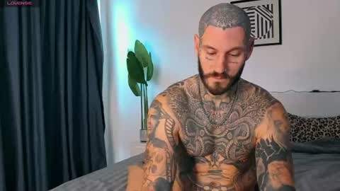 lucasexclusive online show from June 21, 5:03 am