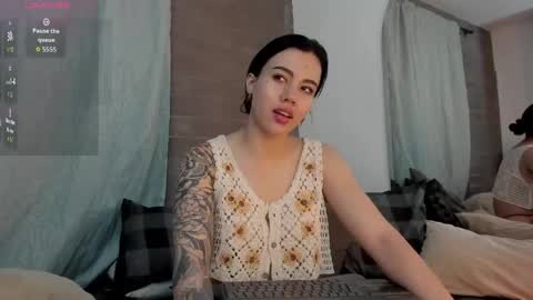   online show from June 1, 11:06 pm