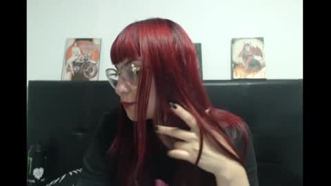 Lulu DCarton online show from April 3, 3:02 am