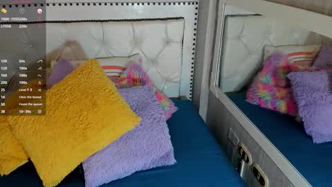 L U C I A online show from January 12, 1:40 pm