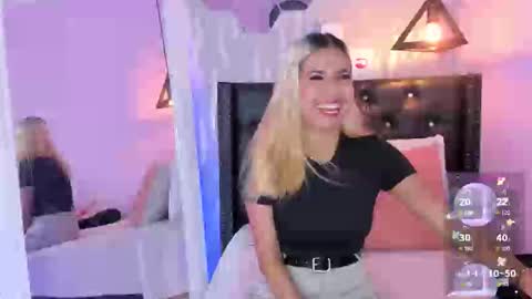 Lucia online show from April 8, 7:17 pm