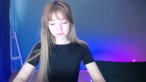 Snapshot of luciacam20 chatting on February 11, 1:41 pm Lucy online show from February 11, 1:41 pm