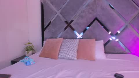 Lucia Gray online show from April 14, 12:47 am