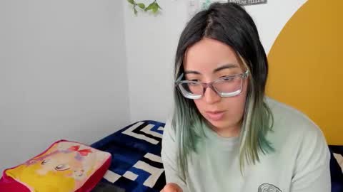 Dani 3 online show from December 2, 2:48 pm