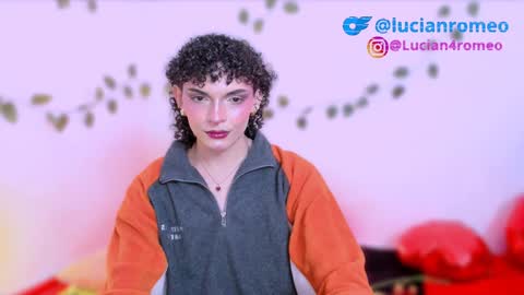 Lucy or Lucian 3 Come to my social Links3   online show from January 3, 7:49 am