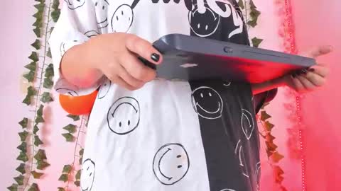 Lucie Grey online show from October 31, 4:07 pm