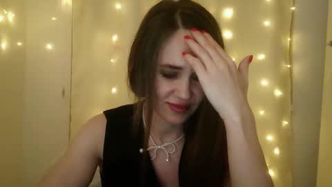 LucieMack online show from April 22, 5:42 pm