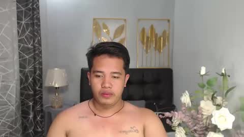 Luciferhotcum online show from February 19, 2:11 pm