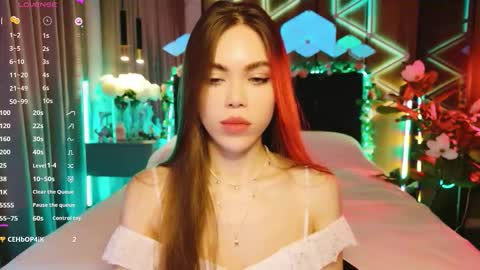 MimiFors online show from October 4, 4:49 pm