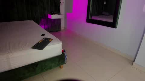 Leo online show from October 26, 12:28 pm