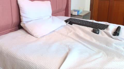 luciia_sweeet online show from November 22, 6:28 pm