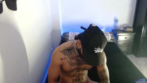 luciifer_hills online show from November 21, 4:38 pm