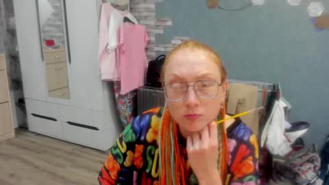 Snapshot of lucky_licky20 chatting on October 4, 4:32 am lucky_licky20 online show from October 4, 4:32 am