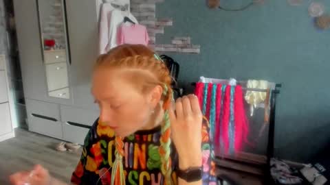 Snapshot of lucky_licky20 chatting on October 3, 4:21 am lucky_licky20 online show from October 3, 4:21 am