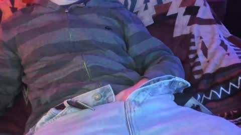 Snapshot of luckydrakex chatting on February 10, 6:35 pm Lucky online show from February 10, 6:35 pm