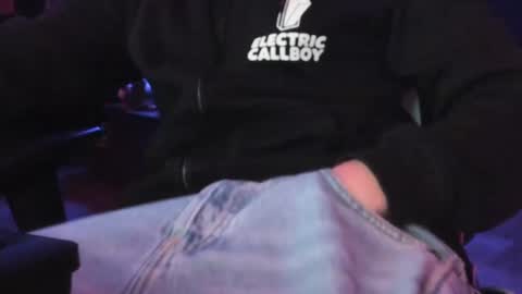 Snapshot of luckydrakex chatting on March 1, 6:00 pm Lucky online show from March 1, 6:00 pm