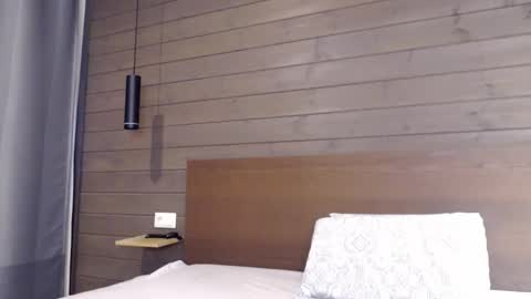 Mila Novak online show from November 28, 11:28 am