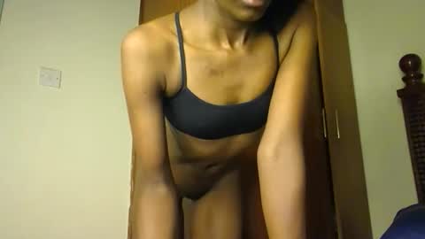 brielle online show from April 21, 4:41 am