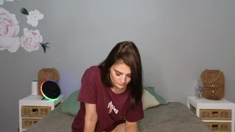 Lucy online show from March 30, 9:37 pm