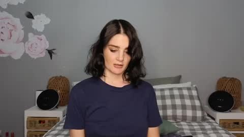 Lucy online show from April 21, 9:11 pm