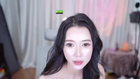 Lucy online show from November 17, 12:41 pm