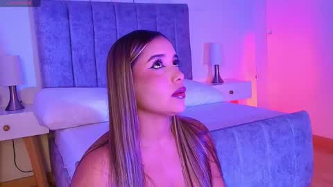 lucy online show from April 21, 3:35 am