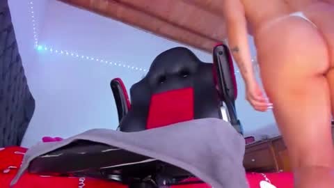 lucy online show from February 5, 2:26 am