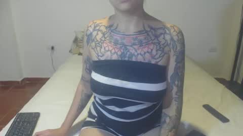 Snapshot of lucy_dreams69 chatting on December 30, 8:25 pm Lucia online show from December 30, 8:25 pm