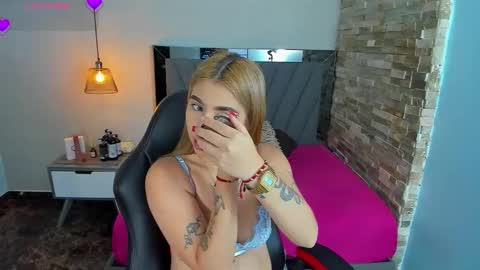 L U C Y  online show from November 25, 12:26 pm