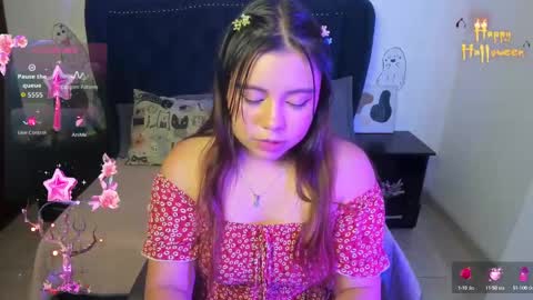 Lucy Petit online show from October 9, 3:50 pm