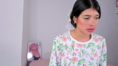 lucyportman online show from January 12, 10:50 pm