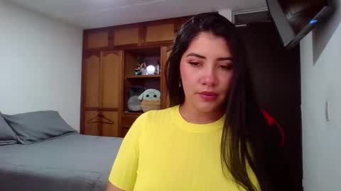 Electra online show from March 9, 5:06 pm