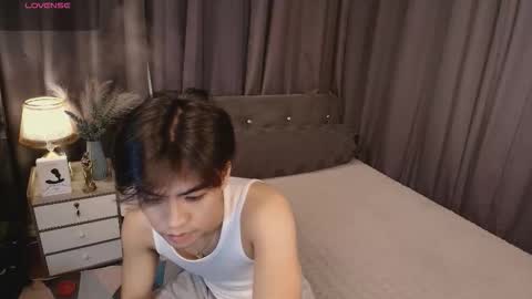 luigi_moreno online show from September 11, 5:36 pm