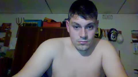 Snapshot of luis2423 chatting on December 2, 11:57 pm A slave to the mistress.. un esclavo para las amas dominantes. online show from December 2, 11:57 pm