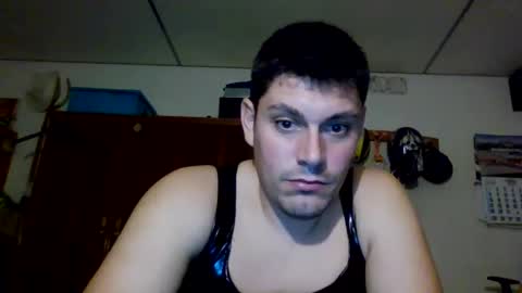 Snapshot of luis2423 chatting on September 30, 7:02 pm A slave to the mistress.. un esclavo para las amas dominantes. online show from September 30, 7:02 pm