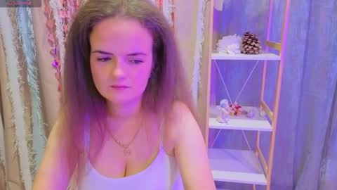 Snapshot of luisa_rosee chatting on October 21, 7:06 pm Luisa Rosee online show from October 21, 7:06 pm
