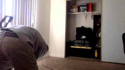 AlmightyZero online show from March 8, 8:35 pm