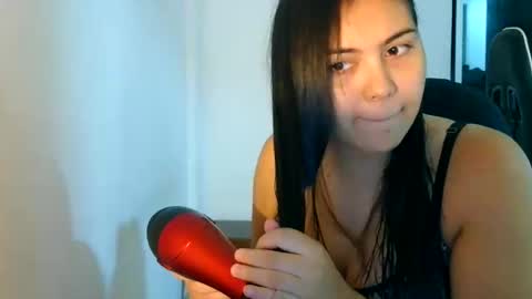 luizapop online show from May 24, 10:49 pm