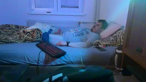 lukask08888 online show from December 22, 9:21 pm