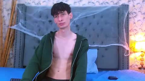 luke_carter online show from October 27, 1:11 pm